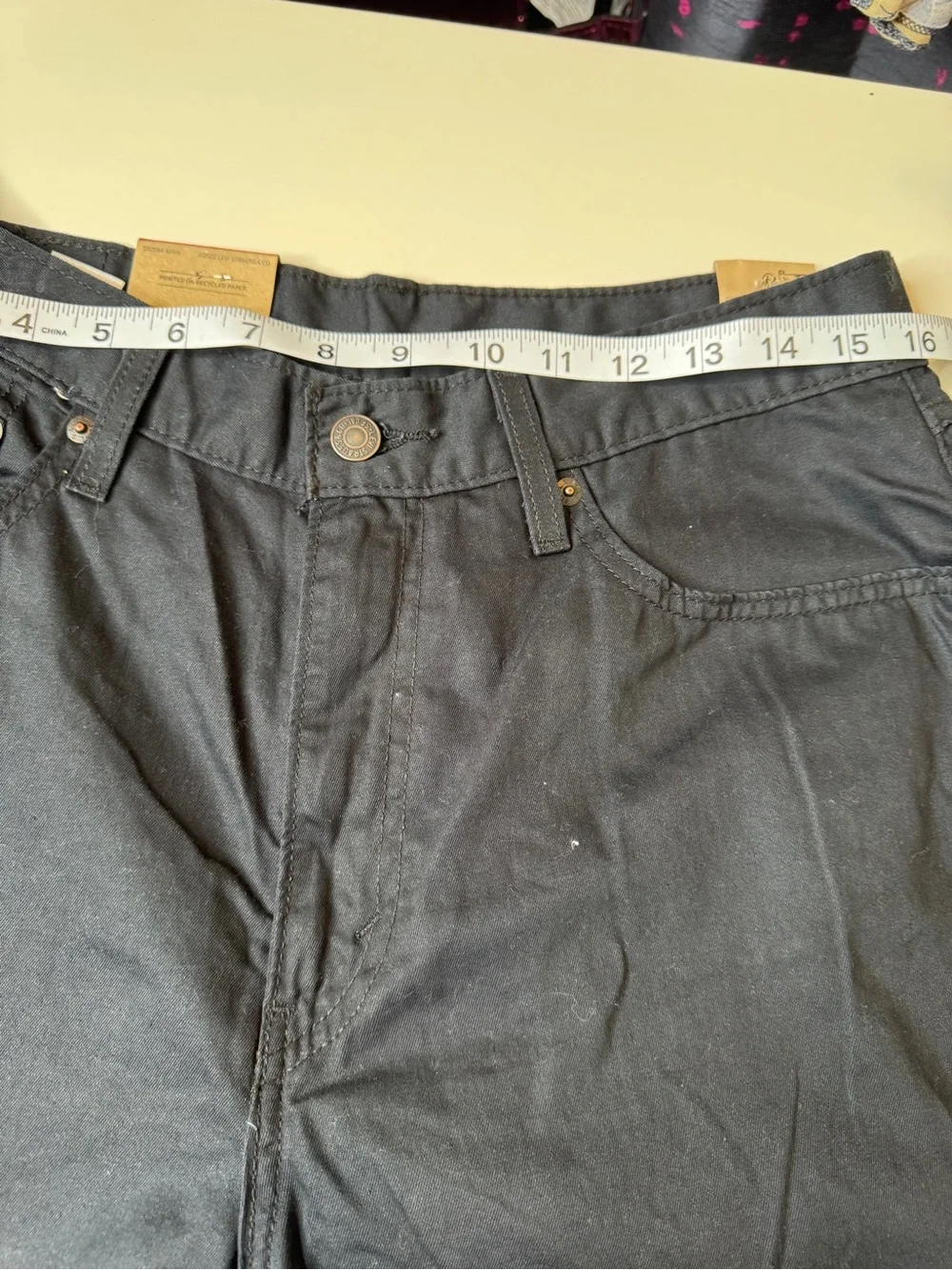 Levi’s High Waisted Mom Jeans Black 31x30 Tapered High Rise Relaxed Fit NWT